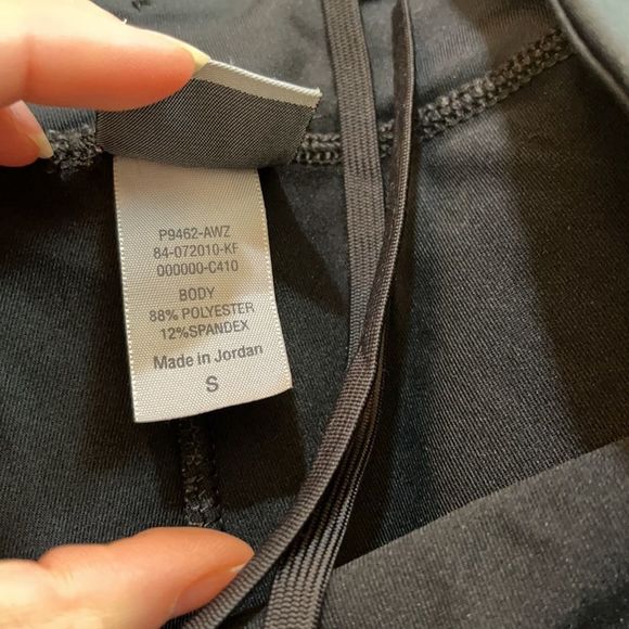 Champion black cropped drawstring leggings small - Picture 14 of 14